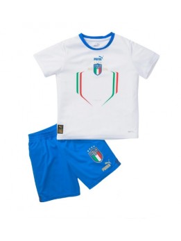 Otroški Nogometna dresi replika Italija Gostujoči 2022 Kratek rokav (+ hlače)